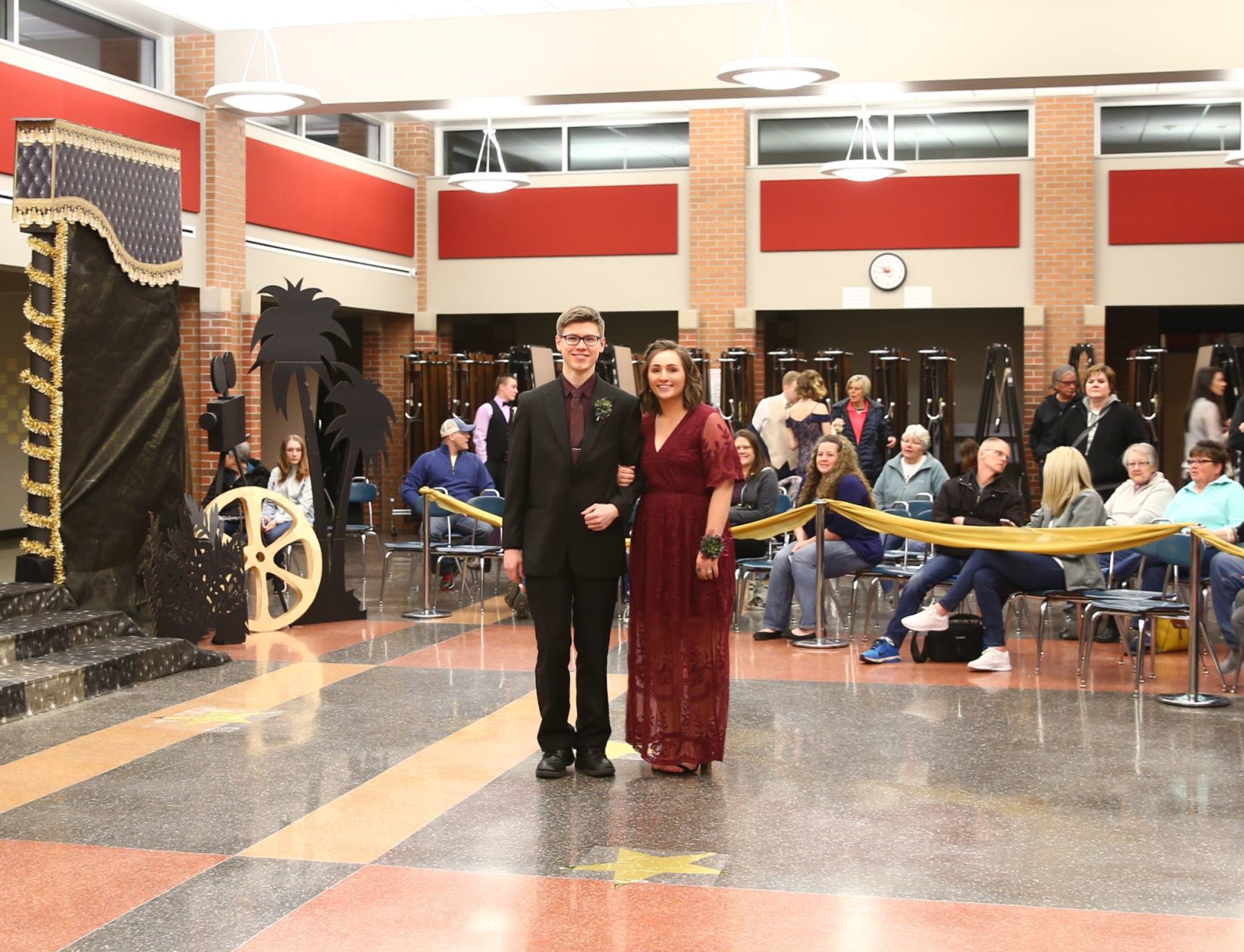 MC Prom 2018 (63).JPG